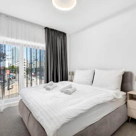 Your Paradise - Wander, Dine & Shop Apartman Pozsony